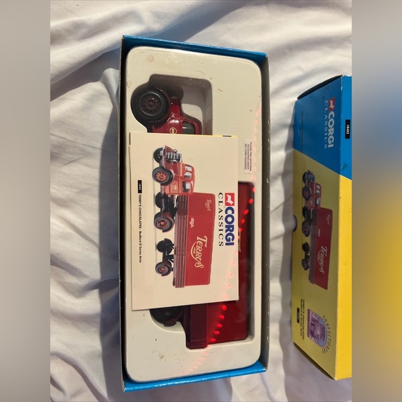 Vintage 1997 Corgi Classics Limited Leicester, LE3 2RL, Great Britain - Picture 3 of 6